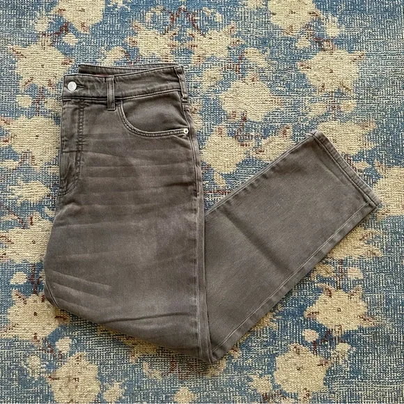 Anthropologie Pilcro The Borrowed Boyfriend Jeans in Grey 28 - Picture 7 of 7